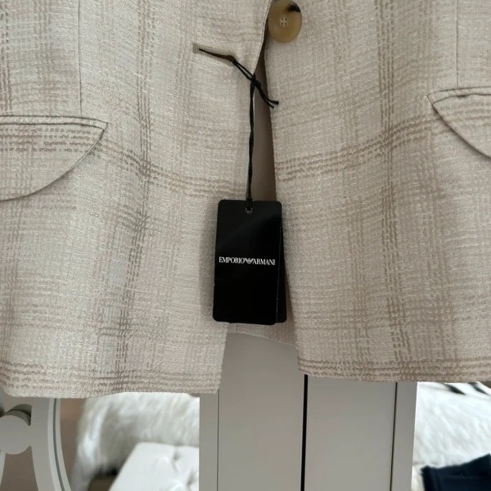 Emporio Armani Light Beige Check Blazer - Picture 3 of 5